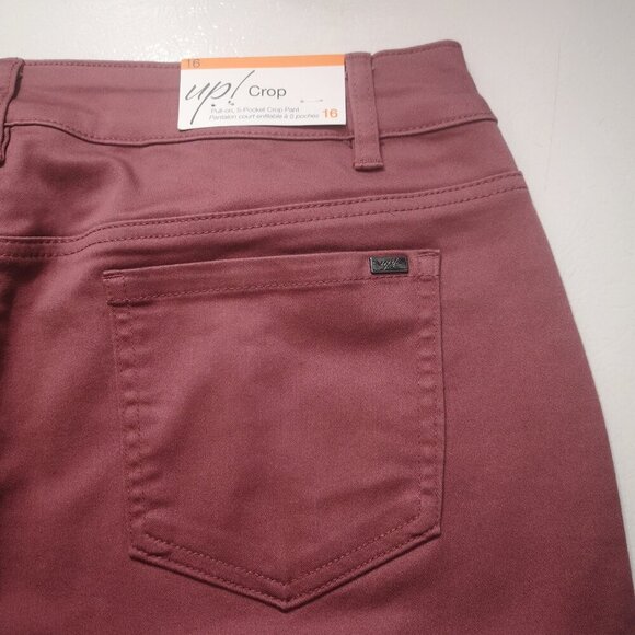 NWT Up Ladies Size 16 Dusty Rose Pull On Style 5 Pocket Crop Pants - Picture 10 of 14
